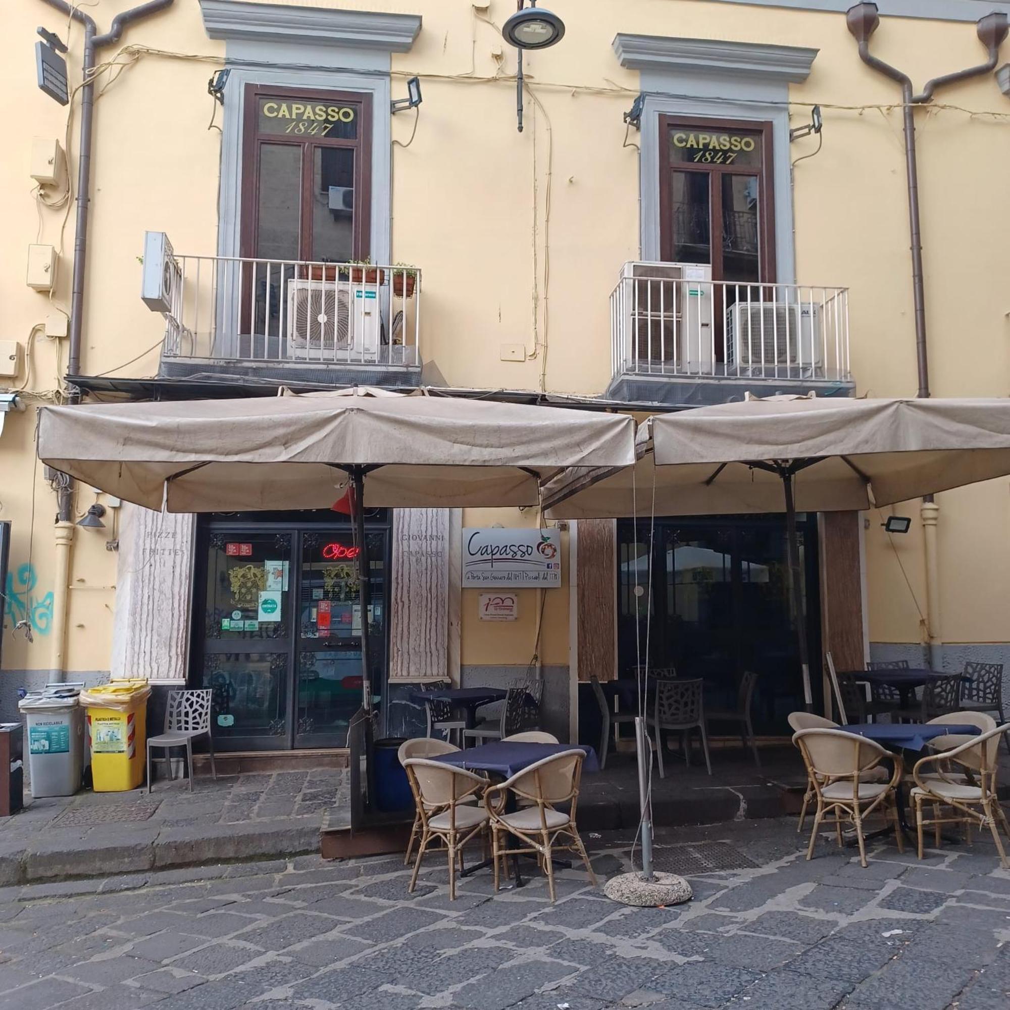 Domus Duomo B&B Napoli Exterior foto